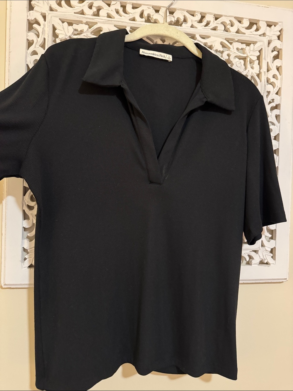 Abercrombie & Fitch Black Ribbed Polo V-Neck Short Sleeve Top